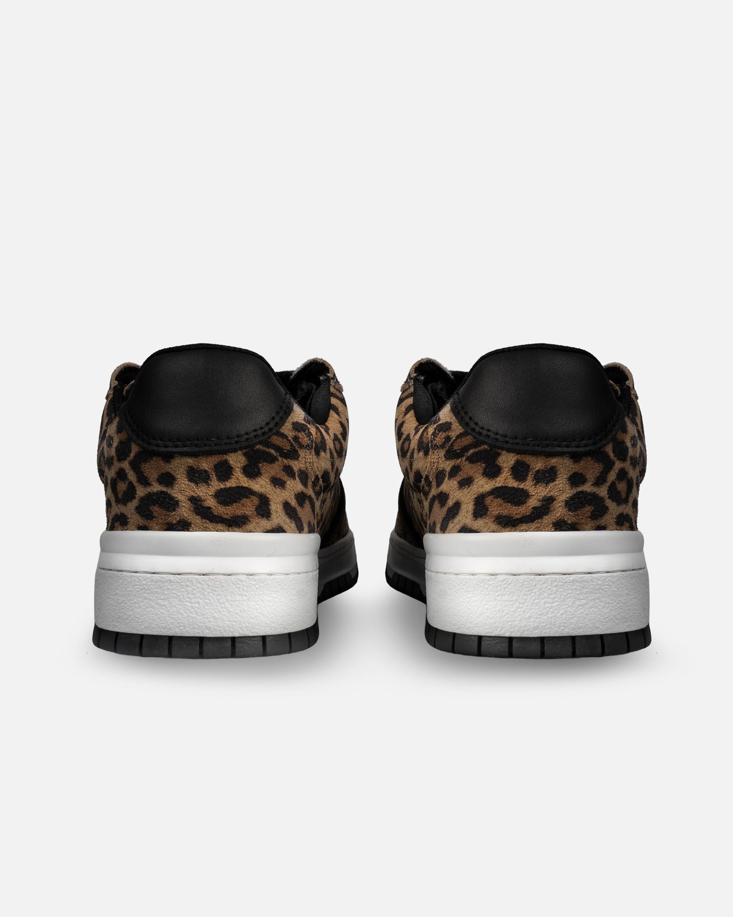 'Drew' Trainer - Leo