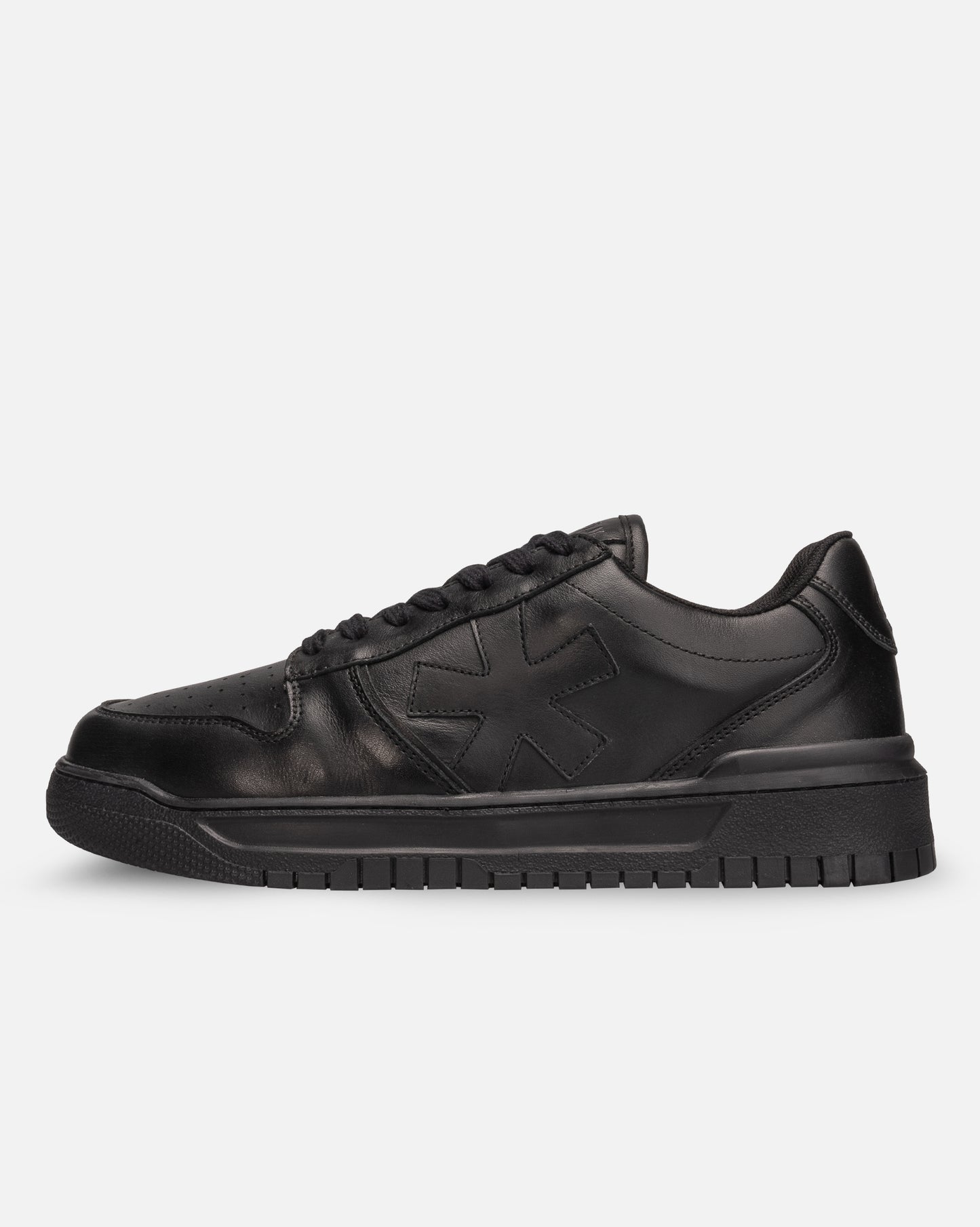 'Drew' Trainer - Triple Black